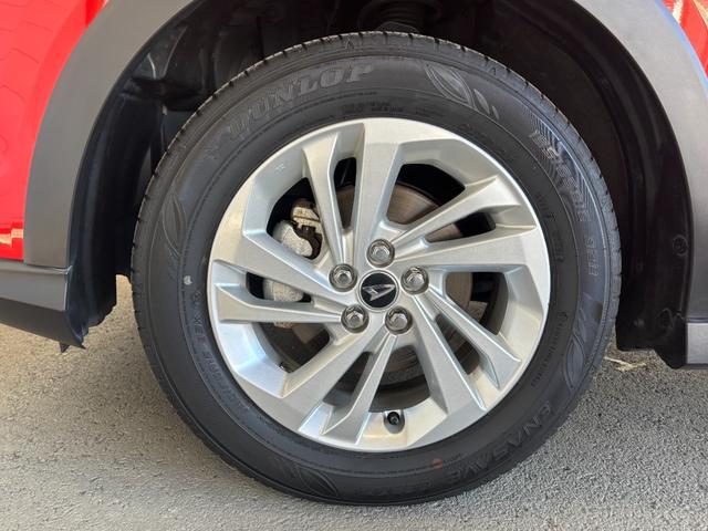 ロッキーＸ　ＨＥＶナビゲーション　パノラマモニター　電動パーキングブレーキ　オートエアコン　電動格納式ドアミラー　パワーウィンドウ　アイドリングストップ機能　プッシュスタートスイッチ　キーフリーシステム（奈良県）の中古車