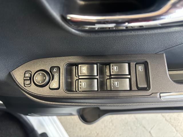 タントカスタムＸ６．８インチディスプレイオーディオ　バックカメラ　両側電動スライドドア　電動パーキングブレーキ　運転席・助手席シートヒーター　電動格納式ドアミラー　パワーウィンドウ　アルミホイール　キーフリーシステム（奈良県）の中古車