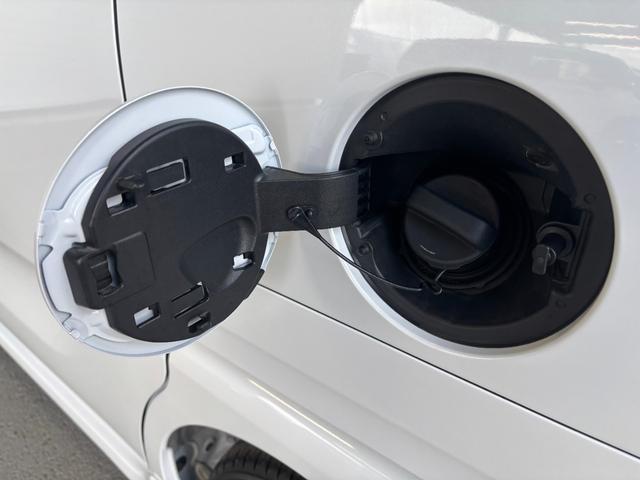 タントカスタムＸ６．８インチディスプレイオーディオ　バックカメラ　両側電動スライドドア　電動パーキングブレーキ　運転席・助手席シートヒーター　電動格納式ドアミラー　パワーウィンドウ　アルミホイール　キーフリーシステム（奈良県）の中古車