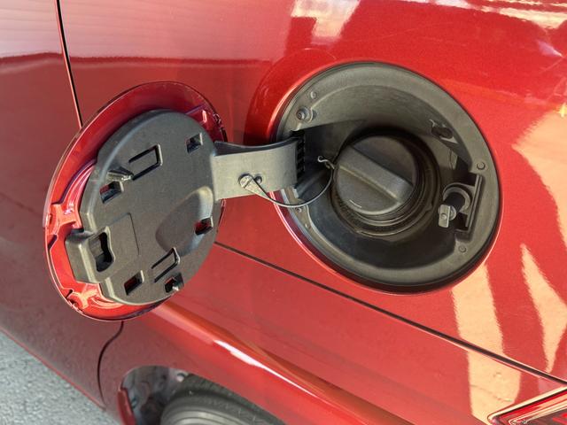 タントＸセレクションナビゲーション　バックカメラ　ドライブレコーダー　ＴＶコントロール　フロントシートヒーター　助手席側電動スライドドア　パワーウィンドウ　電動格納式ドアミラー　アイドリングストップ機能　キーフリー（奈良県）の中古車