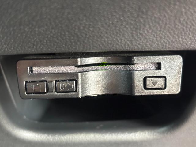 キャストアクティバＧ　ＳＡIIナビゲーション　バックカメラ　ＥＴＣ車載器　ドライブレコーダー　電動格納式ドアミラー　パワーウィンドウ　オートエアコン　プッシュスタートスイッチ　キーフリーシステム　アイドリングストップ機能（奈良県）の中古車