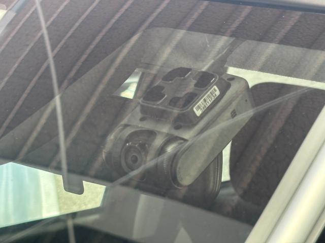 キャストアクティバＧ　ＳＡIIナビゲーション　バックカメラ　ＥＴＣ車載器　ドライブレコーダー　電動格納式ドアミラー　パワーウィンドウ　オートエアコン　プッシュスタートスイッチ　キーフリーシステム　アイドリングストップ機能（奈良県）の中古車