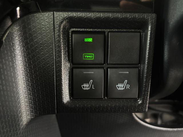 タントカスタムＲＳナビゲーション　バックカメラ　ＥＴＣ車載器　ＴＶコントロール　フロントシートヒーター　両側電動スライドドア　電動格納式ドアミラー　パワーウィンドウ　オートエアコン　プッシュスタートスイッチ　キーフリー（奈良県）の中古車