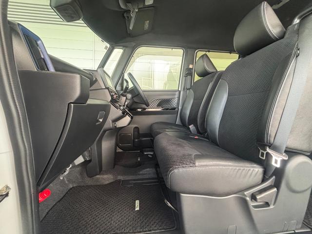 タントカスタムＲＳナビゲーション　バックカメラ　ＥＴＣ車載器　ＴＶコントロール　フロントシートヒーター　両側電動スライドドア　電動格納式ドアミラー　パワーウィンドウ　オートエアコン　プッシュスタートスイッチ　キーフリー（奈良県）の中古車