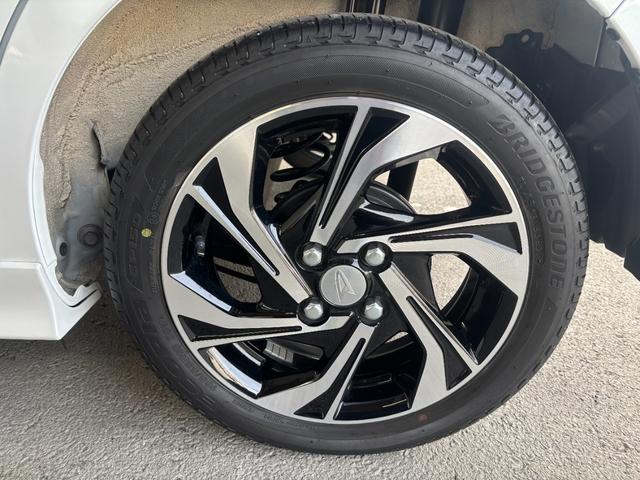 タントカスタムＲＳナビゲーション　バックカメラ　ＥＴＣ車載器　ＴＶコントロール　フロントシートヒーター　両側電動スライドドア　電動格納式ドアミラー　パワーウィンドウ　オートエアコン　プッシュスタートスイッチ　キーフリー（奈良県）の中古車