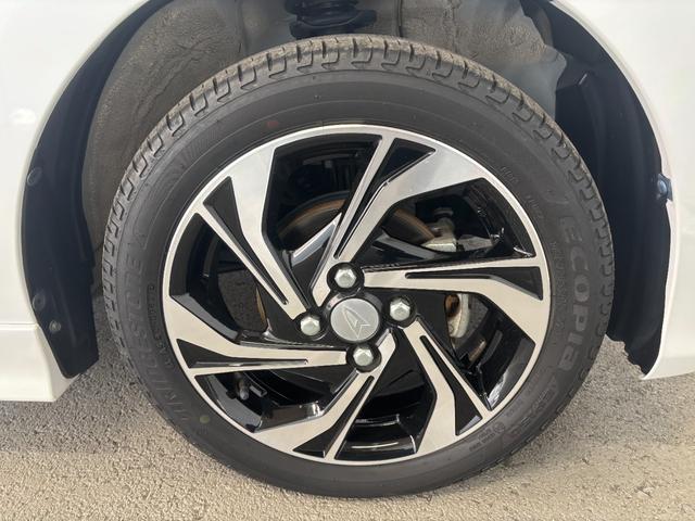 タントカスタムＲＳナビゲーション　バックカメラ　ＥＴＣ車載器　ＴＶコントロール　フロントシートヒーター　両側電動スライドドア　電動格納式ドアミラー　パワーウィンドウ　オートエアコン　プッシュスタートスイッチ　キーフリー（奈良県）の中古車