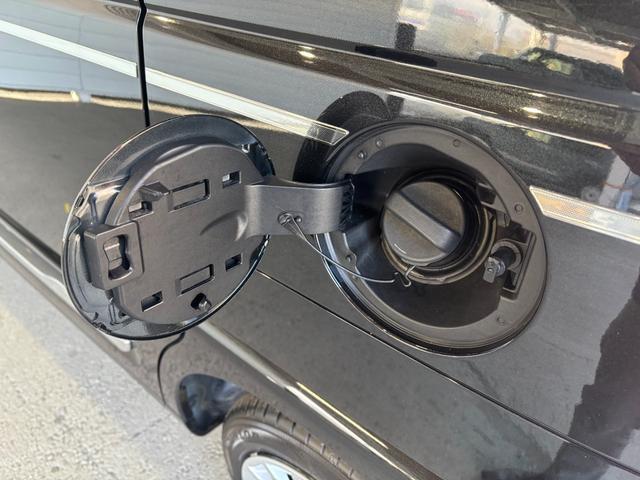 ムーヴキャンバスセオリーGターボ4WD ナビ取付時バックカメラ対応 電動パーキングブレーキ オートエアコン 電動格納式ドアミラー フロントシートヒーター 両側電動スライドドア キーフリーシステム アイドリングストップ機能(奈良県)の中古車