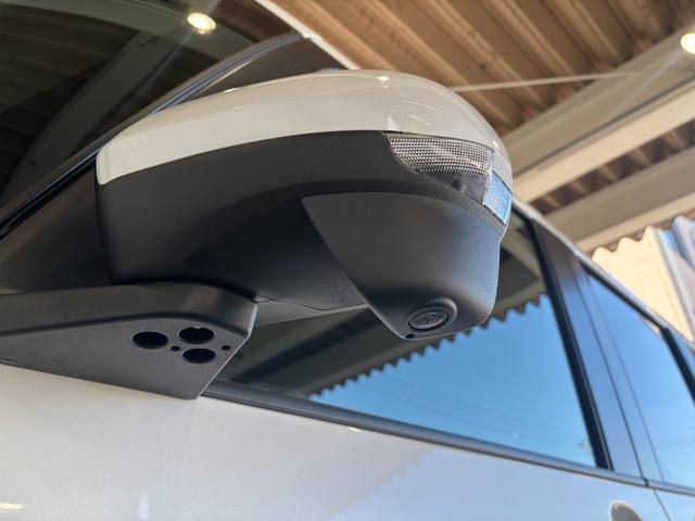 タントカスタムＲＳ６．８インチディスプレイオーディオ　パノラマモニター　電動パーキングブレーキ　フロントシートヒーター　両側電動スライドドア　プッシュスタートスイッチ　電動格納式ドアミラー　アルミホイール　キーフリー（奈良県）の中古車