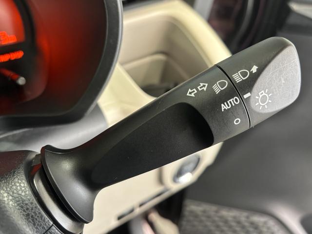 ムーヴＸリミテッドII　ＳＡIIIナビゲーション　バックカメラ　ドライブレコーダー　ＥＴＣ　運転席シートヒーター　プッシュスタートスイッチ　キーフリーシステム　アルミホイール　電動格納式ドアミラー　パワーウィンドウ　オートエアコン（奈良県）の中古車