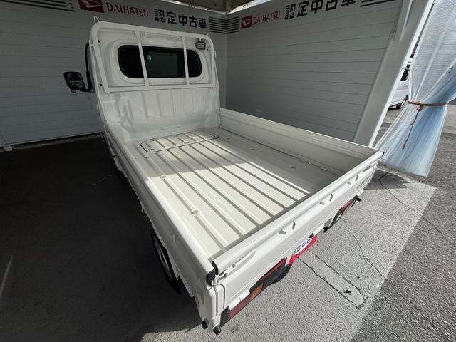 ハイゼットトラックＥＸＴマニュアルエアコン　オーディオ穴　電動格納式ドアミラー　パワーウィンドウ　プッシュスタートスイッチ　キーフリーシステム　荷台作業灯　アイドリングストップ機能　コーナーセンサー（奈良県）の中古車