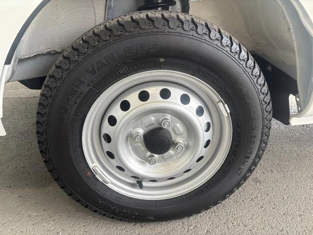 ハイゼットトラックＥＸＴマニュアルエアコン　オーディオ穴　電動格納式ドアミラー　パワーウィンドウ　プッシュスタートスイッチ　キーフリーシステム　荷台作業灯　アイドリングストップ機能　コーナーセンサー（奈良県）の中古車