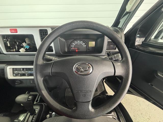 ハイゼットトラックジャンボＳＡIIIｔマニュアルエアコン　パワーウィンドウ　荷台作業灯　キーレスエントリーシステム（奈良県）の中古車