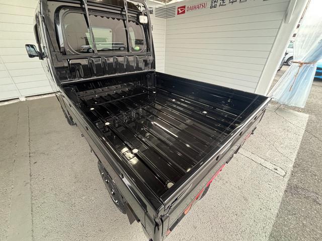 ハイゼットトラックジャンボＳＡIIIｔマニュアルエアコン　パワーウィンドウ　荷台作業灯　キーレスエントリーシステム（奈良県）の中古車