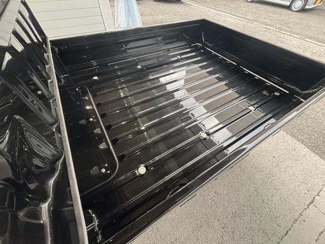 ハイゼットトラックジャンボＳＡIIIｔマニュアルエアコン　パワーウィンドウ　荷台作業灯　キーレスエントリーシステム（奈良県）の中古車