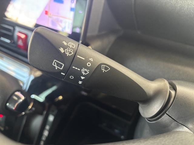 タントカスタムＸ１０インチ純正大画面ナビ　パノラマモニター　電動パーキングブレーキ　ドライブレコーダー　ＥＴＣ車載器　ＴＶコントロール　フロントシートヒーター　両側電動スライドドア　アルミホイール　キーフリーシステム（奈良県）の中古車