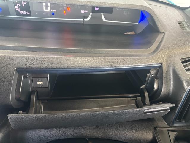 タントカスタムＸ１０インチ純正大画面ナビ　パノラマモニター　電動パーキングブレーキ　ドライブレコーダー　ＥＴＣ車載器　ＴＶコントロール　フロントシートヒーター　両側電動スライドドア　アルミホイール　キーフリーシステム（奈良県）の中古車