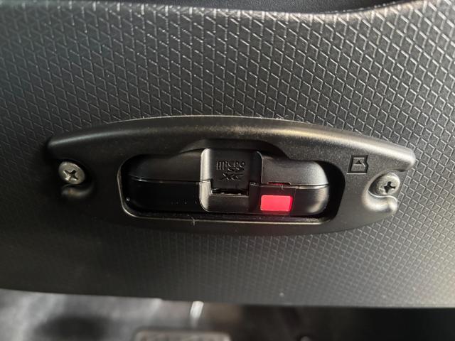 タントカスタムＸ１０インチ純正大画面ナビ　パノラマモニター　電動パーキングブレーキ　ドライブレコーダー　ＥＴＣ車載器　ＴＶコントロール　フロントシートヒーター　両側電動スライドドア　アルミホイール　キーフリーシステム（奈良県）の中古車