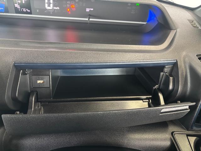 タントカスタムＸ９インチディスプレイオーディオ　バックカメラ　電動パーキングブレーキ　両側電動スライドドア　フロントシートヒーター　電動格納式ドアミラー　アルミホイール　プッシュスタートスイッチ　キーフリーシステム（奈良県）の中古車