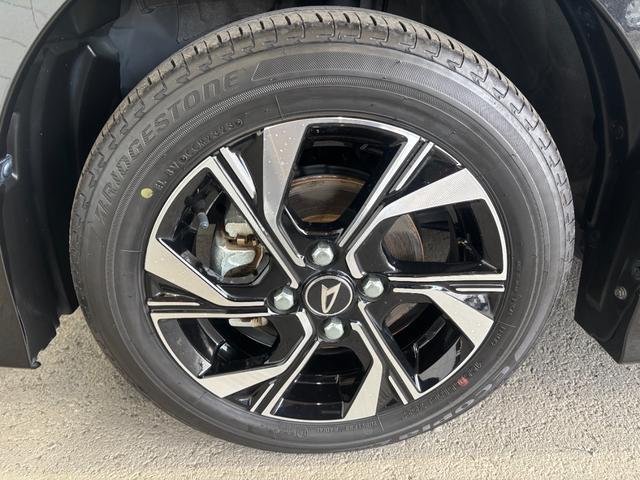 タントカスタムＸ９インチディスプレイオーディオ　バックカメラ　電動パーキングブレーキ　両側電動スライドドア　フロントシートヒーター　電動格納式ドアミラー　アルミホイール　プッシュスタートスイッチ　キーフリーシステム（奈良県）の中古車