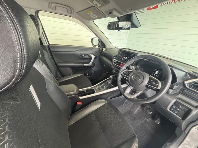 ロッキープレミアムGナビ取付時バックカメラ対応 フロントシートヒーター 電動パーキングブレーキ 電動格納式ドアミラー パワーウィンドウ プッシュスタートスイッチ オートエアコン キーフリーシステム アルミホイール(奈良県)の中古車