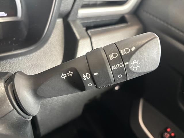 トールカスタムＧ　ターボ純正ナビゲーション　パノラマモニター　ドライブレコーダー　ＥＴＣ車載器　電動パーキングブレーキ　両側電動スライドドア　電動格納式ドアミラー　オートエアコン　プッシュスタートスイッチ　アルミホイール（奈良県）の中古車