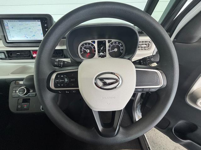 ムーヴキャンバスストライプスＧ修復歴有　　ナビゲーション　パノラマモニター　ドライブレコーダー　ＥＴＣ車載器　フロントシートヒーター　電動パーキングブレーキ　プッシュスタートスイッチ　キーフリーシステム　アイドリングストップ（奈良県）の中古車