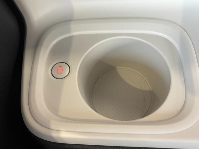 ムーヴキャンバスストライプスＧ９インチディスプレイオーディオ　パノラマモニター　フロントシートヒーター　両側電動スライドドア　電動パーキングブレーキ　電動格納式ドアミラー　プッシュスタートスイッチ　キーフリーシステム（奈良県）の中古車