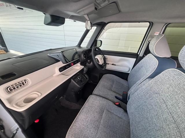 ムーヴキャンバスストライプスＧ９インチディスプレイオーディオ　パノラマモニター　フロントシートヒーター　両側電動スライドドア　電動パーキングブレーキ　電動格納式ドアミラー　プッシュスタートスイッチ　キーフリーシステム（奈良県）の中古車