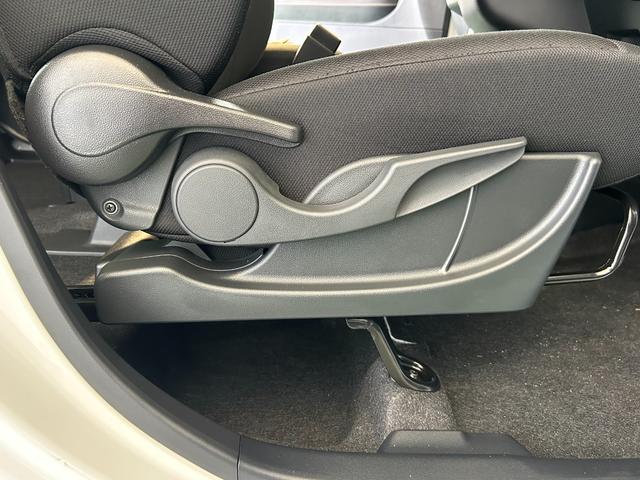 タントファンクロスナビ　ドラレコ　両側電動スライドドア　コ−ナ−センサ−　衝突被害軽減ブレーキ　アイドリングストップ機能　プッシュボタンスタ−ト　シ−トヒ−タ−　バックカメラ　ＬＥＤヘッドライト（奈良県）の中古車