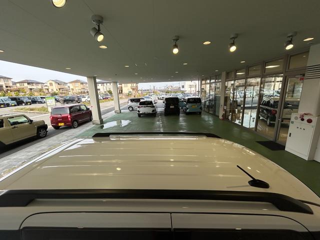 タントファンクロスナビ　ドラレコ　両側電動スライドドア　コ−ナ−センサ−　衝突被害軽減ブレーキ　アイドリングストップ機能　プッシュボタンスタ−ト　シ−トヒ−タ−　バックカメラ　ＬＥＤヘッドライト（奈良県）の中古車