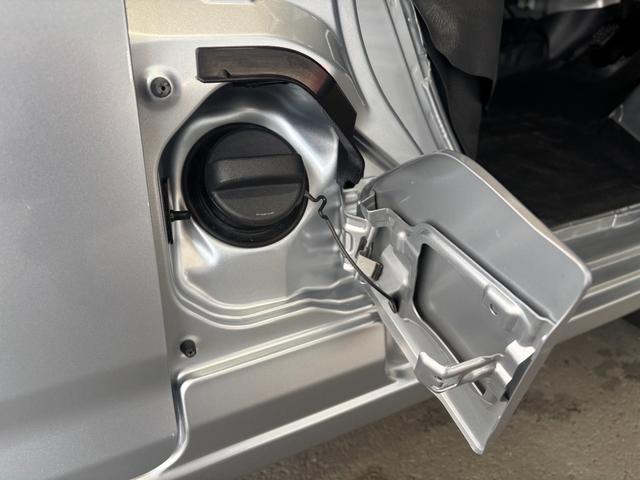 ハイゼットカーゴスペシャルAM/FMラジオチューナー マニュアルエアコン フロント席パワーウィンドウ アイドリングストップ機能(奈良県)の中古車