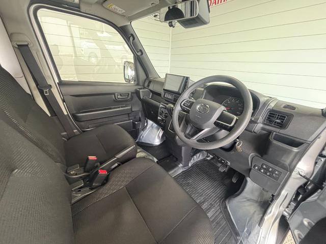 ハイゼットカーゴＤＸ４ＷＤ　９インチディスプレイオーディオ　バックカメラ　ドライブレコーダー　マニュアルエアコン　アイドリングストップ機能　キーレスエントリーシステム（奈良県）の中古車