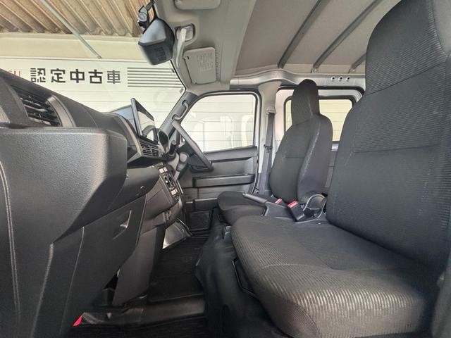 ハイゼットカーゴＤＸ４ＷＤ　９インチディスプレイオーディオ　バックカメラ　ドライブレコーダー　マニュアルエアコン　アイドリングストップ機能　キーレスエントリーシステム（奈良県）の中古車