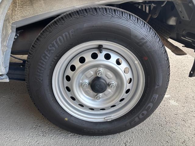 ハイゼットカーゴＤＸ４ＷＤ　９インチディスプレイオーディオ　バックカメラ　ドライブレコーダー　マニュアルエアコン　アイドリングストップ機能　キーレスエントリーシステム（奈良県）の中古車