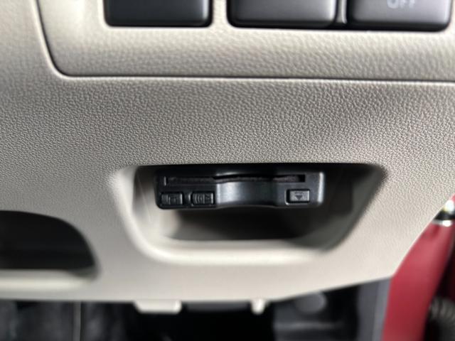 ムーヴＸリミテッドII　ＳＡIIIナビゲーション　バックカメラ　ドライブレコーダー　ＥＴＣ車載器　オートエアコン　運転席シートヒーター　プッシュスタートスイッチ　キーフリーシステム　アイドリングストップ機能　アルミホイール（奈良県）の中古車