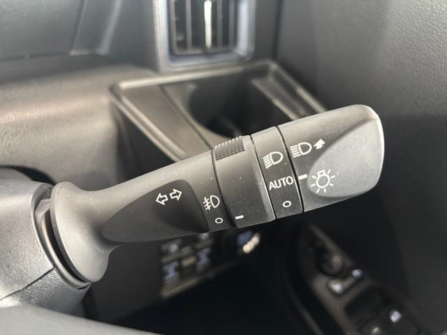 タントカスタムＸ９インチディスプレイオーディオ　バックカメラ　ドライブレコーダー　フロントシートヒーター　両側電動スライドドア　電動格納式ドアミラー　電動パーキングブレーキ　プッシュスタートスイッチ　アルミホイール（奈良県）の中古車