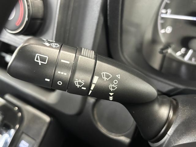 シエンタＸナビゲーション　助手席側電動スライドドア　ＥＴＣ車載器　電動格納式ドアミラー　マニュアルエアコン　パワーウィンドウ（奈良県）の中古車