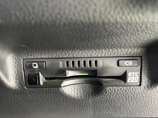 シエンタＸナビゲーション　助手席側電動スライドドア　ＥＴＣ車載器　電動格納式ドアミラー　マニュアルエアコン　パワーウィンドウ（奈良県）の中古車