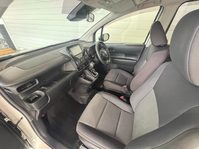 シエンタＸナビゲーション　助手席側電動スライドドア　ＥＴＣ車載器　電動格納式ドアミラー　マニュアルエアコン　パワーウィンドウ（奈良県）の中古車