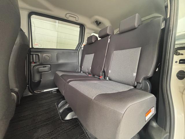 シエンタＸナビゲーション　助手席側電動スライドドア　ＥＴＣ車載器　電動格納式ドアミラー　マニュアルエアコン　パワーウィンドウ（奈良県）の中古車