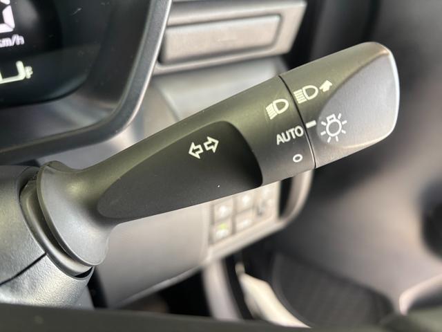 ロッキーＸ　ＨＥＶナビ取付時バックカメラ対応　電動パーキングブレーキ　ＥＴＣ　オートエアコン　プッシュスタートスイッチ　キーフリーシステム　電動格納式ドアミラー　パワーウィンドウ　アイドリングストップ　アルミホイール（奈良県）の中古車