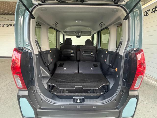 タントファンクロスターボ９インチディスプレイオーディオ　バックカメラ　フロントシートヒーター　電動パーキングブレーキ　電動格納式ドアミラー　パワーウィンドウ　プッシュスタートスイッチ　キーフリーシステム　アイドリングストップ（奈良県）の中古車