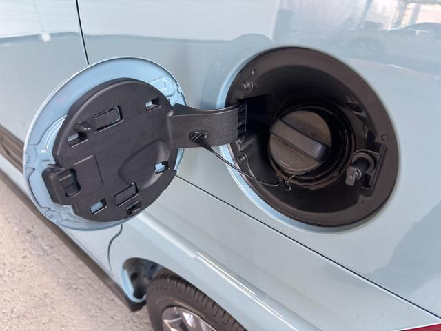 タントファンクロスターボ９インチディスプレイオーディオ　バックカメラ　フロントシートヒーター　電動パーキングブレーキ　電動格納式ドアミラー　パワーウィンドウ　プッシュスタートスイッチ　キーフリーシステム　アイドリングストップ（奈良県）の中古車