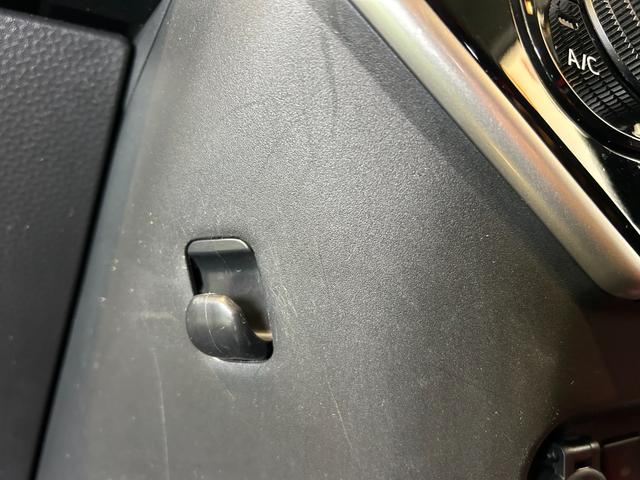 トールカスタムＧ　ターボ　ＳＡIIIナビ　ドラレコ　ＥＴＣ　衝突被害軽減ブレーキ　コ−ナ−センサ−　両側電動スライドドア　テレビキャンセラー　アイドリングストップ機能　オ−トハイビ−ム　シ−トヒ−タ−　パノラマモニタ−（奈良県）の中古車