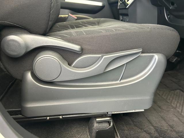 トールカスタムＧ　ターボ　ＳＡIIIナビ　ドラレコ　ＥＴＣ　衝突被害軽減ブレーキ　コ−ナ−センサ−　両側電動スライドドア　テレビキャンセラー　アイドリングストップ機能　オ−トハイビ−ム　シ−トヒ−タ−　パノラマモニタ−（奈良県）の中古車