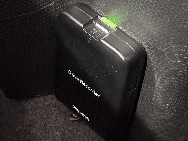 タントＸナビゲーション　バックカメラ　ドライブレコーダー　ＴＶコントロール　ＥＴＣ車載器　助手席側電動スライドドア　プッシュスタートスイッチ　キーフリーシステム　電動格納式ドアミラー　アイドリングストップ機能（奈良県）の中古車