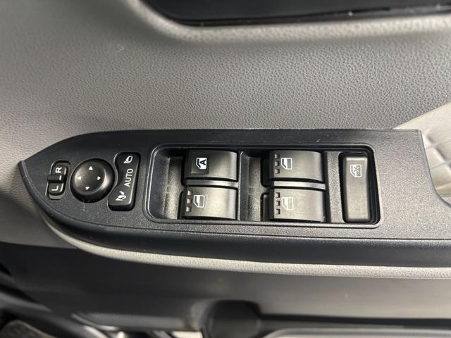 タントＸナビゲーション　バックカメラ　ドライブレコーダー　ＴＶコントロール　ＥＴＣ車載器　助手席側電動スライドドア　プッシュスタートスイッチ　キーフリーシステム　電動格納式ドアミラー　アイドリングストップ機能（奈良県）の中古車