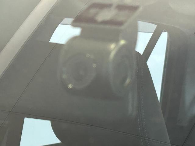 ロッキープレミアムＧ　ＨＥＶハイブリッド　ナビ　ドラレコ　ＥＴＣ　衝突被害軽減ブレーキ　コ−ナ−センサ−　全車速追従付ＡＣＣ　テレビキャンセラー　シ−トヒ−タ−　電動パーキング　プッシュボタンスタ−ト　パノラマモニタ−（奈良県）の中古車