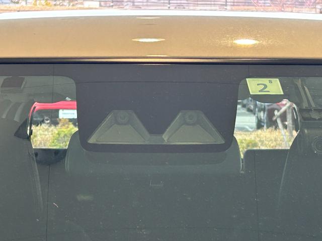 ロッキープレミアムＧ　ＨＥＶハイブリッド　ナビ　ドラレコ　ＥＴＣ　衝突被害軽減ブレーキ　コ−ナ−センサ−　全車速追従付ＡＣＣ　テレビキャンセラー　シ−トヒ−タ−　電動パーキング　プッシュボタンスタ−ト　パノラマモニタ−（奈良県）の中古車