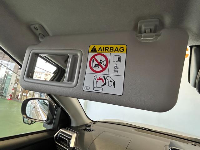 ロッキープレミアムＧ　ＨＥＶハイブリッド　ナビ　ドラレコ　ＥＴＣ　衝突被害軽減ブレーキ　コ−ナ−センサ−　全車速追従付ＡＣＣ　テレビキャンセラー　シ−トヒ−タ−　電動パーキング　プッシュボタンスタ−ト　パノラマモニタ−（奈良県）の中古車